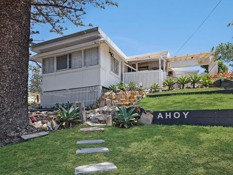 Ahoy Cottage - eAccommodation 0