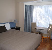 Airlie House Motor Inn - eAccommodation