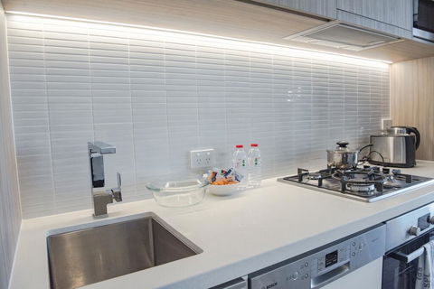 AirTrip Apartments On Tribune Street - eAccommodation 1