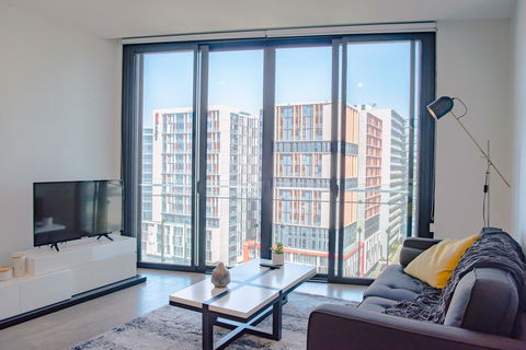 AirTrip Apartments On Tribune Street - eAccommodation 0