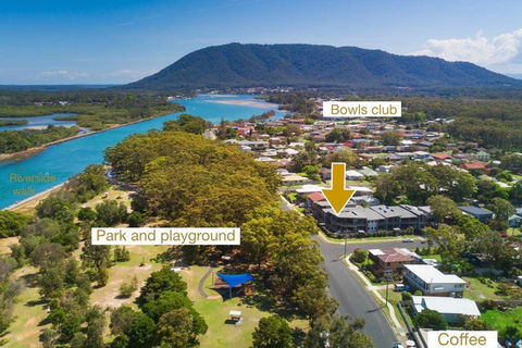 Ait Shona - Happy Place. Apt 10 Haven On The Park - eAccommodation 3