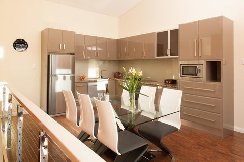 Albany Waves - eAccommodation 0