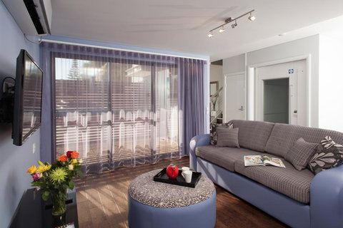 Albany Waves - eAccommodation 3