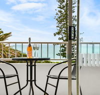 Alex Beach Apt Bilgola4 - eAccommodation