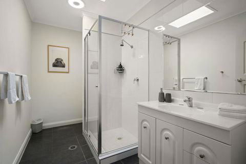 Alinga Longa 4 - eAccommodation 2