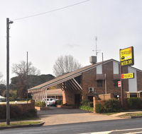 All Travellers Motor Inn - eAccommodation