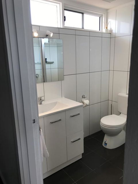 Allambie Motel - eAccommodation 0