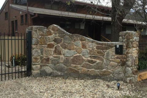 Alpine Guest House - eAccommodation 1