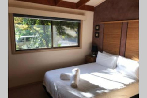Alpine Guest House - eAccommodation 2