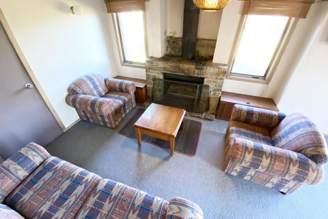 Alpine Interlude - eAccommodation 2