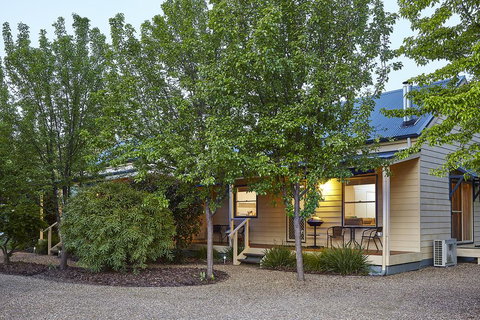 Alpine Valley Cottages - eAccommodation 3