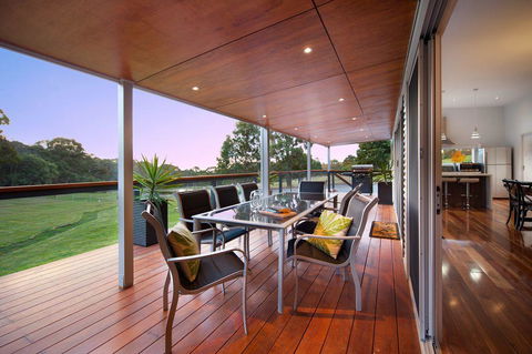 Alyonah Daylesford - eAccommodation 3