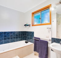 Amamoor Homestead Bed  Breakfast and Country Cottages - eAccommodation