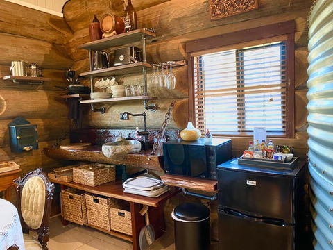 Amarina Farm Stay And Gardens - eAccommodation 3