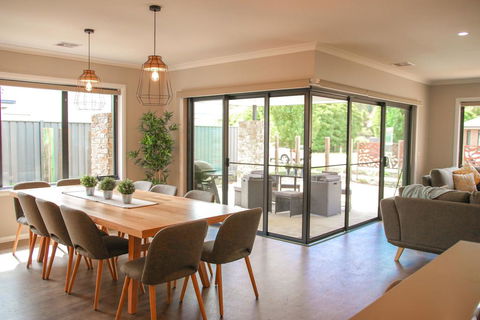 Amaroo - eAccommodation 3