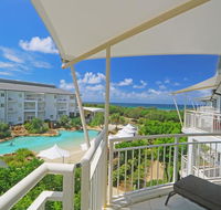 Amazing Ocean Views Resort Apartment - eAccommodation