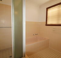 Amzaz 15 Korogora Street - eAccommodation