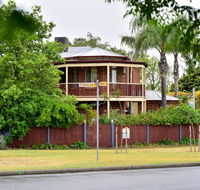Anchorage Guest House and Self-contained Accommodation - eAccommodation