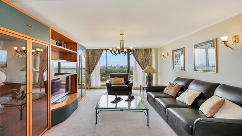 Apartment In The Heart Of Chatswood - eAccommodation 0