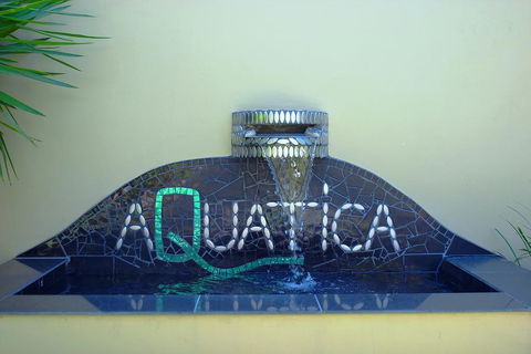 Aquatica - Luxe Holiday Home - eAccommodation 2
