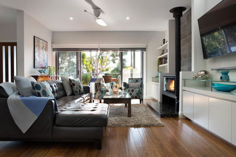 Arabella Meadows - eAccommodation 0