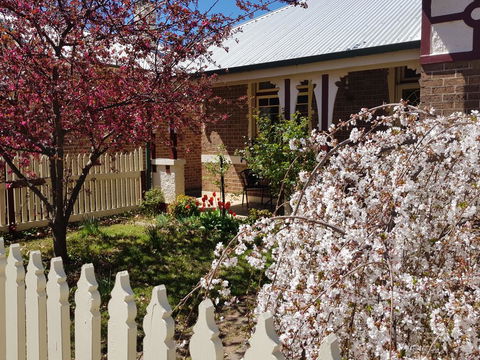 Arden On McLachlan - eAccommodation 1