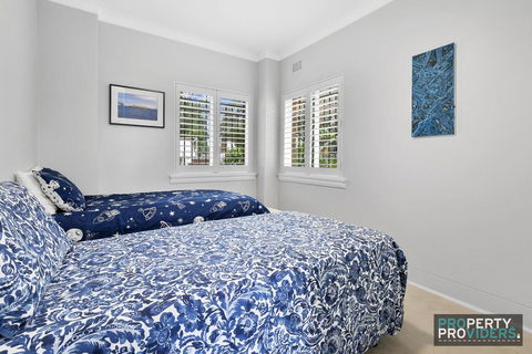 Art Deco Pad - Mosman Furnished Apartment - eAccommodation 3