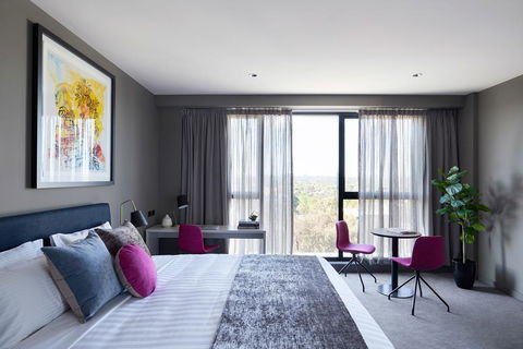 Art Series - The Chen - eAccommodation 3