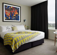 Art Series - The Larwill Studio - eAccommodation