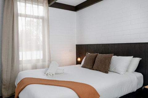 M Hotel - eAccommodation 2