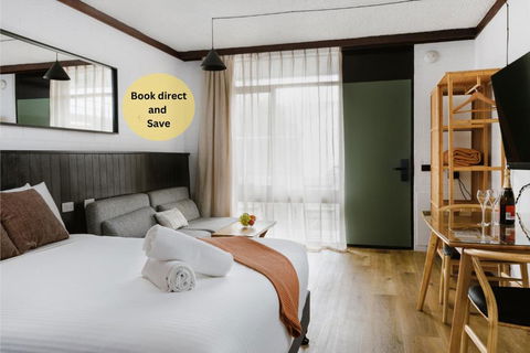 M Hotel - eAccommodation 0