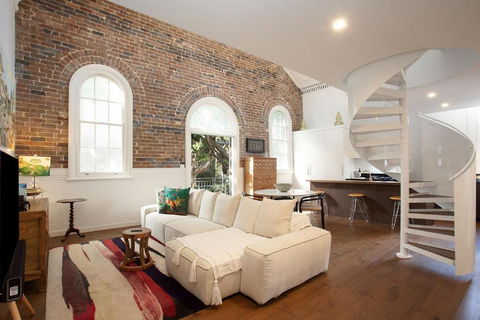 Mezzanine Magic, Bondi Junction - eAccommodation 0