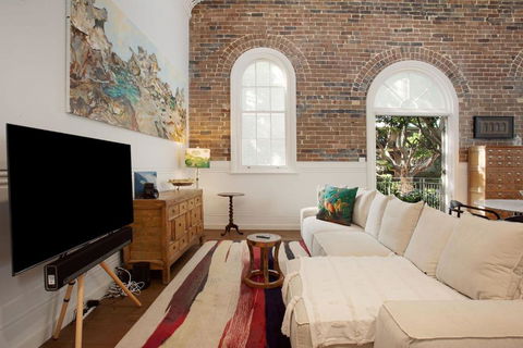 Mezzanine Magic, Bondi Junction - eAccommodation 2