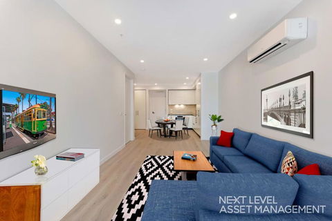 Modern Apartment On Courtney-02594 - eAccommodation 0