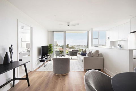 Modern Glamour I90 - eAccommodation 0