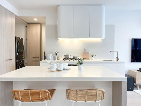 Modern Luxury 2B2B Sky Garden SmartTV - eAccommodation 3