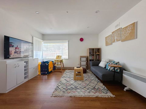 Montrose Lodge 10 Min To City & 20 Min To Airport - eAccommodation 1