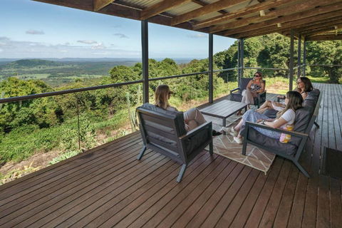 Mountain Retreat With Ocean Views And Fireplace - eAccommodation 1