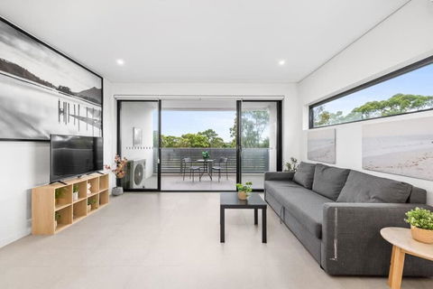 New Modern 2BR 2baths Apt In Homebush Sleeps 6 - eAccommodation 1