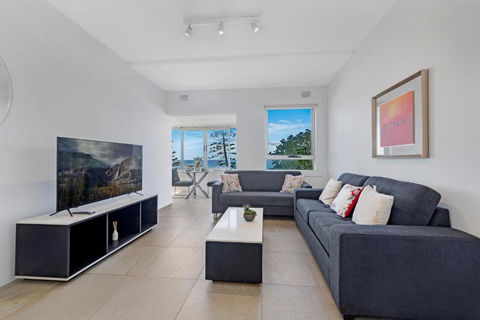 Ocean View 1 Bedroom Private Apartment Next To Maroubra Beach - eAccommodation 3