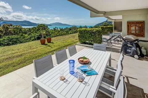 Poinciana Lodge - 3 Bedroom - On Hamilton Island By HIHA - eAccommodation 0