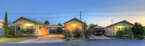 PepperTree Cabins, Kingaroy - eAccommodation 1