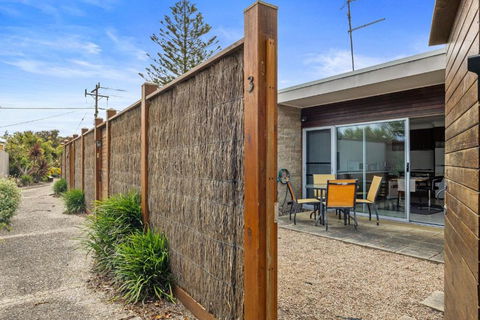 Petite Retreat - eAccommodation 1