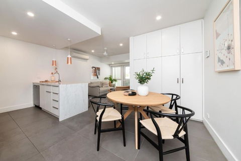 Piccolo By The Beach - eAccommodation 1
