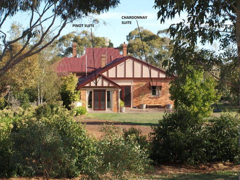 Pierrepoint Accommodation - eAccommodation 3