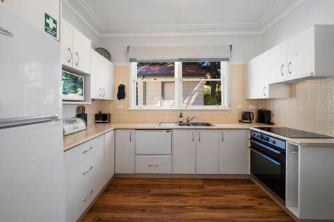 Pine Lodge - eAccommodation 2