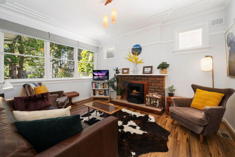 Pine Lodge - eAccommodation 1