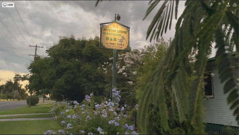 Pitstop Lodge Guesthouse B&B - eAccommodation 0