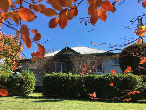 Pitstop Lodge Guesthouse B&B - eAccommodation 1