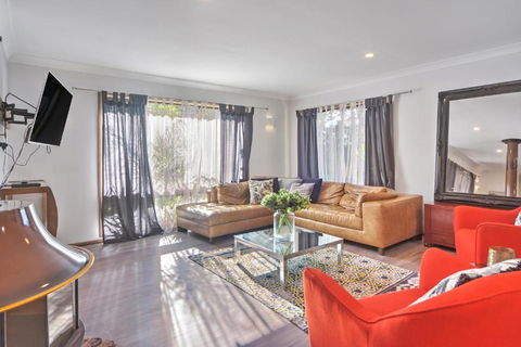 Pleasant Way River Lodge - eAccommodation 3